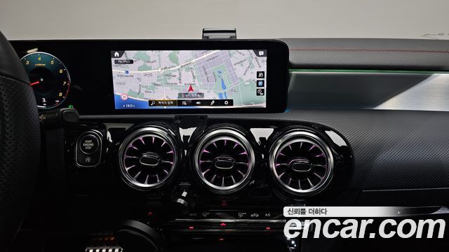 Mercedes-Benz CLA-Class CLA250 4MATIC