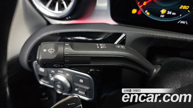 Mercedes-Benz CLA-Class CLA250 4MATIC
