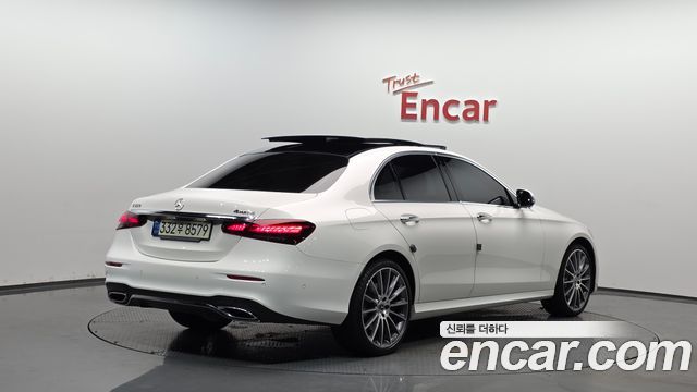 Mercedes-Benz E-Class E350 4MATIC AMG Line