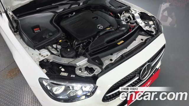 Mercedes-Benz E-Class E350 4MATIC AMG Line