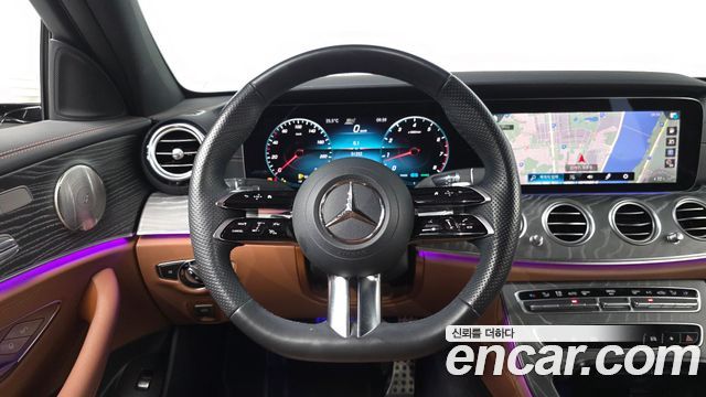 Mercedes-Benz E-Class E350 4MATIC AMG Line