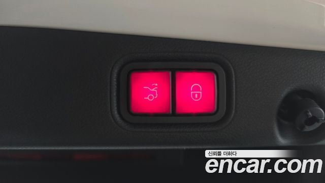 Mercedes-Benz E-Class E350 4MATIC AMG Line