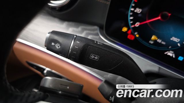 Mercedes-Benz E-Class E350 4MATIC AMG Line