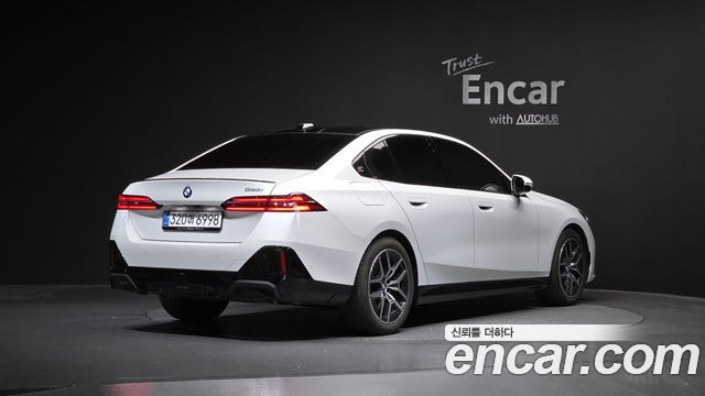 BMW 5-Series 520i Special Edition