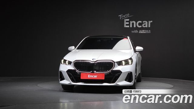BMW 5-Series 520i Special Edition