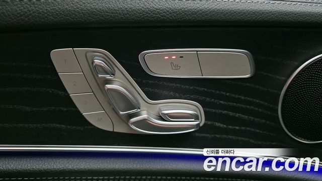 Mercedes-Benz E-Class E220d 4MATIC AMG Line