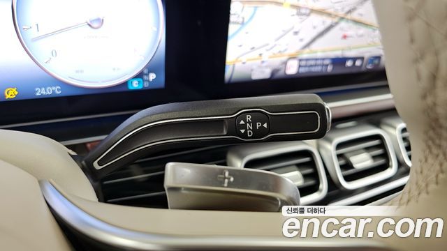Mercedes-Benz GLS-Class Maybach GLS600 4MATIC Manufakur