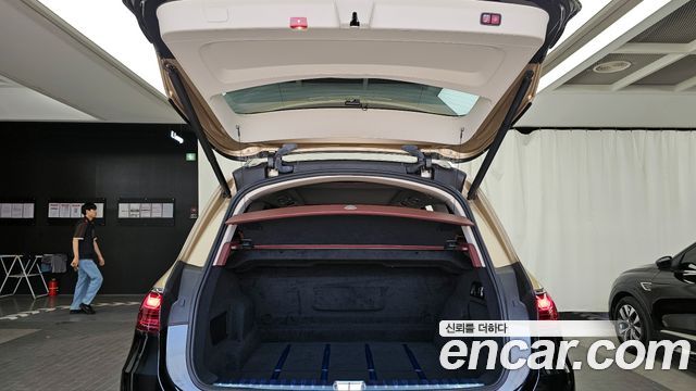 Mercedes-Benz GLS-Class Maybach GLS600 4MATIC Manufakur