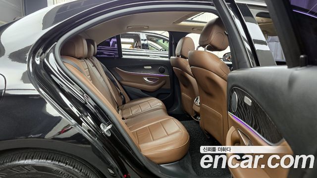 Mercedes-Benz E-Class E220d Avantgarde