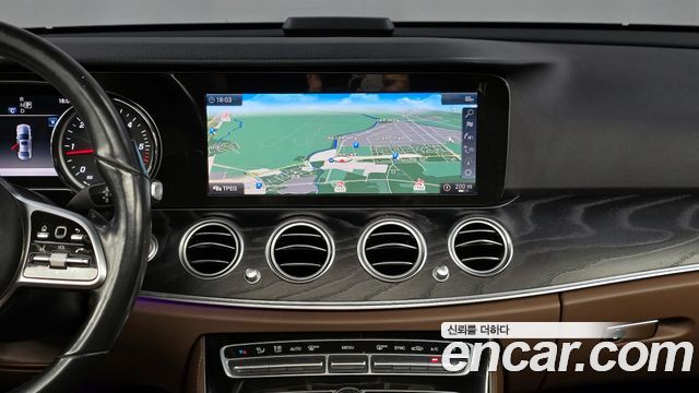 Mercedes-Benz E-Class E220d Avantgarde
