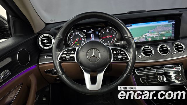 Mercedes-Benz E-Class E220d Avantgarde