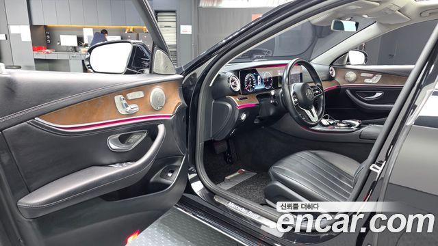 Mercedes-Benz E-Class E220d 4MATIC Exclusive