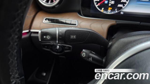 Mercedes-Benz E-Class E220d 4MATIC Exclusive