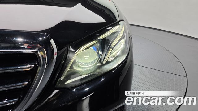 Mercedes-Benz E-Class E220d 4MATIC Exclusive