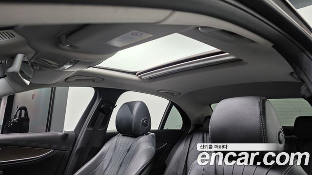 Mercedes-Benz E-Class E220d 4MATIC Exclusive
