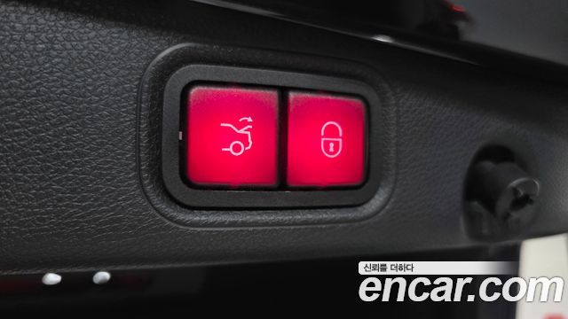 Mercedes-Benz E-Class E220d 4MATIC Exclusive