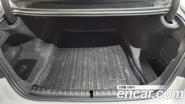 BMW 5-Series 530i xDrive Luxury Plus