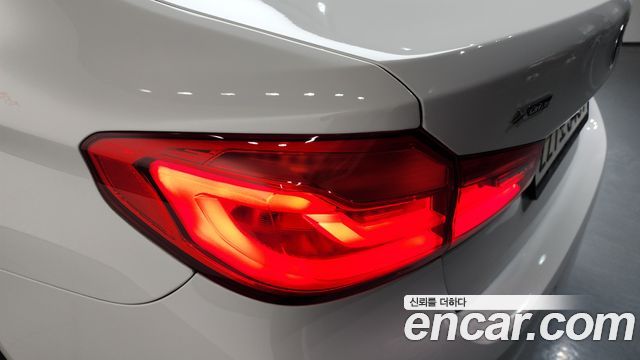 BMW 5-Series 530i xDrive Luxury Plus