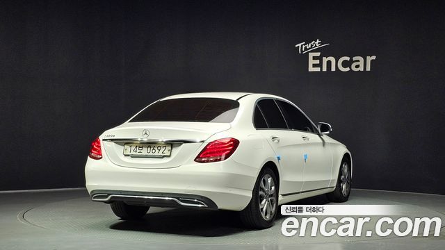 Mercedes-Benz C-Class C220 d Avantgarde