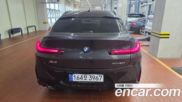 BMW X4 xDrive20i M Sports Pro