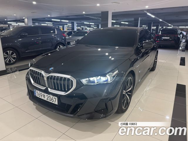 BMW 5-Series 530i xDrive M Sport