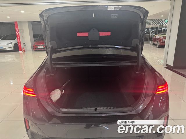 BMW 5-Series 530i xDrive M Sport