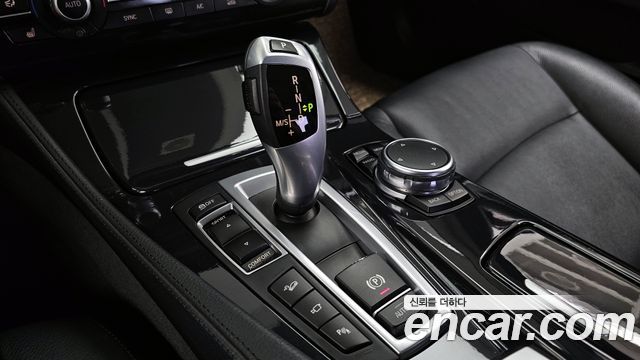 BMW 5-Series 520d xDrive M Aero Dynamic