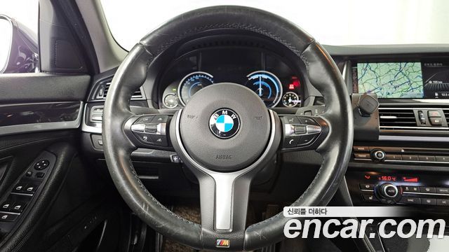 BMW 5-Series 520d xDrive M Aero Dynamic