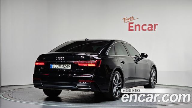 Audi A6 45 TFSI Premium