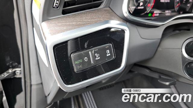 Audi A6 45 TFSI Premium