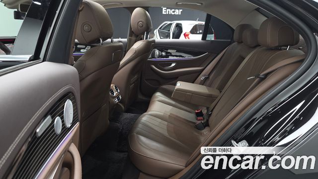 Mercedes-Benz E-Class E400 4MATIC Exclusive