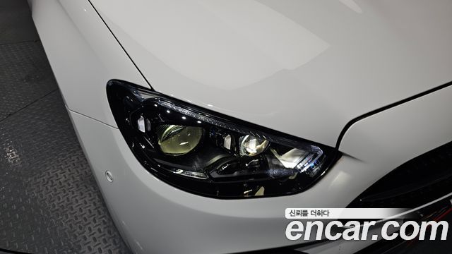 Mercedes-Benz E-Class E350 4MATIC AMG Line