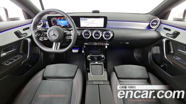 Mercedes-Benz CLA-Class CLA250 4MATIC