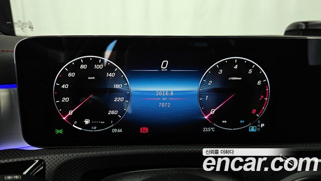 Mercedes-Benz CLA-Class CLA250 4MATIC