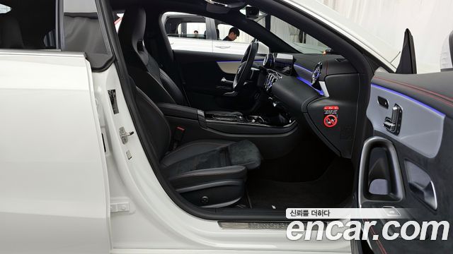 Mercedes-Benz CLA-Class CLA250 4MATIC