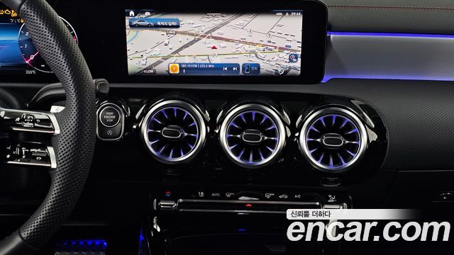 Mercedes-Benz CLA-Class CLA250 4MATIC