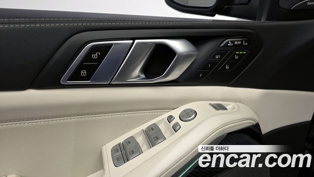 BMW X7 xDrive 40i M Sport 6STR