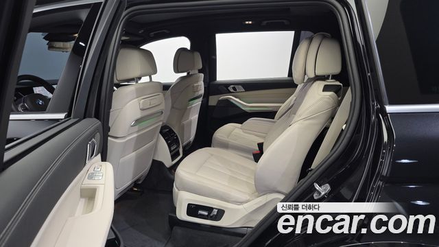 BMW X7 xDrive 40i M Sport 6STR