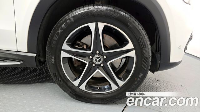 Mercedes-Benz GLE-Class GLE350e 4MATIC