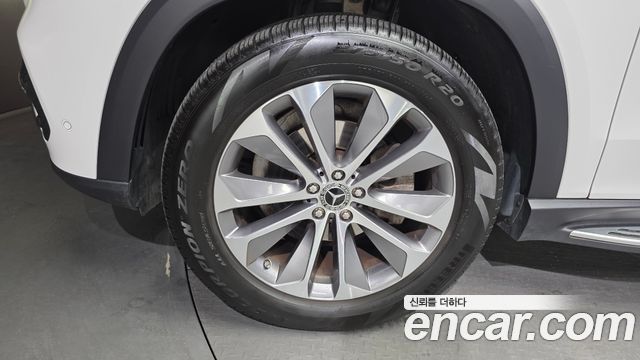Mercedes-Benz GLE-Class GLE300d 4MATIC