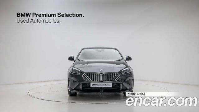 BMW 2-Series 220 M Sport Design