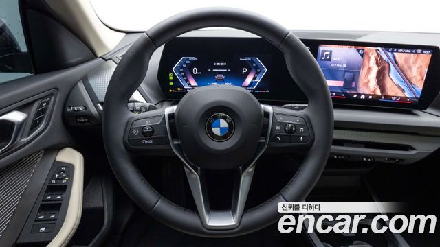 BMW 2-Series 220 M Sport Design