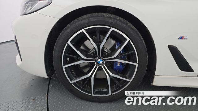 BMW 5-Series 530i M Sport Package