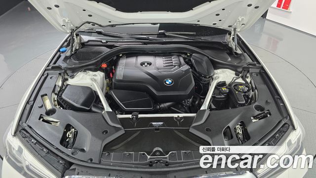 BMW 5-Series 530i M Sport Package