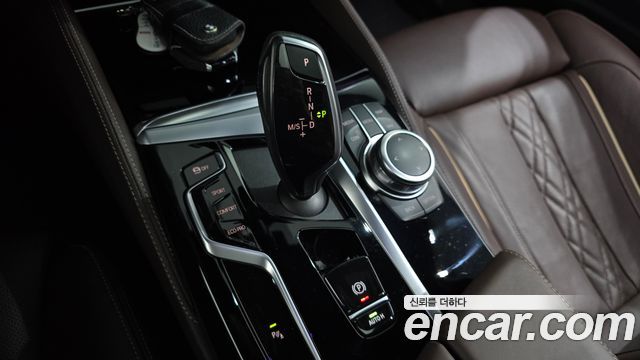 BMW 5-Series 530i M Sport Package