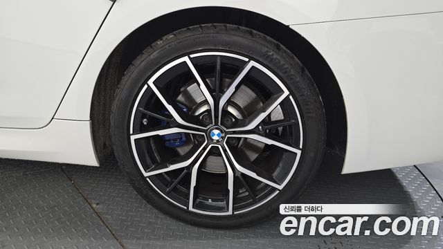 BMW 5-Series 530i M Sport Package