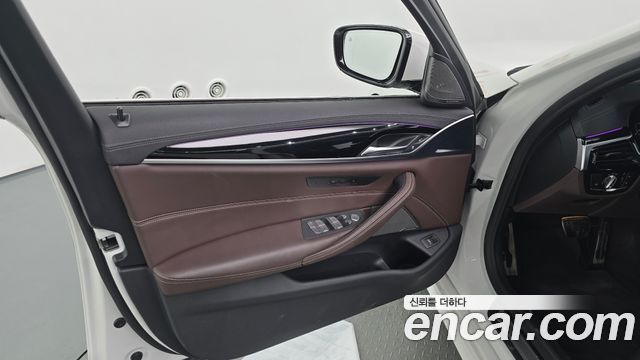 BMW 5-Series 530i M Sport Package