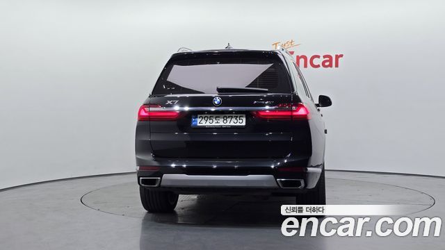 BMW X7 xDrive 40i Design Pure Excellence 7-Seater