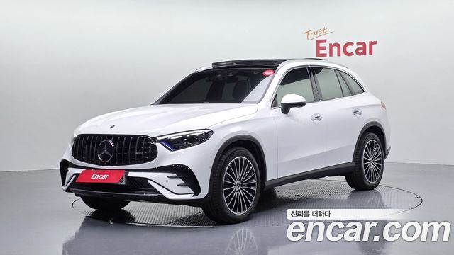 Mercedes-Benz GLC-Class GLC300 4MATIC AMG Line