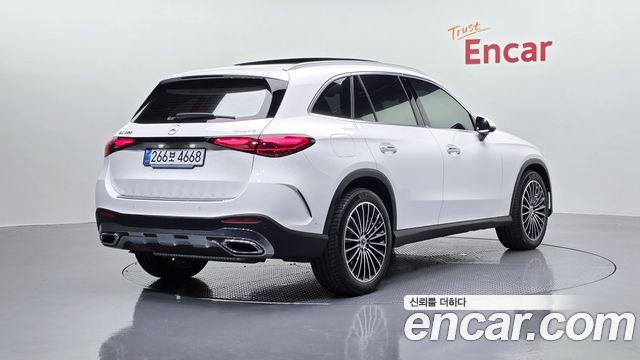 Mercedes-Benz GLC-Class GLC300 4MATIC AMG Line
